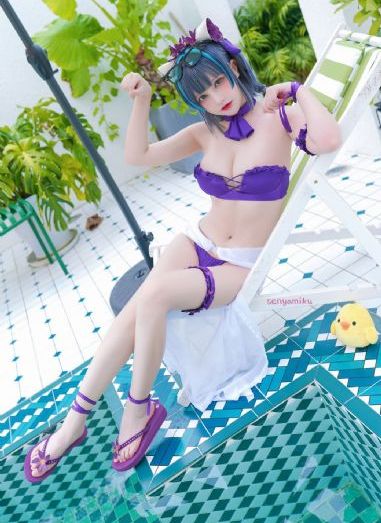 年轻的女教师完整版