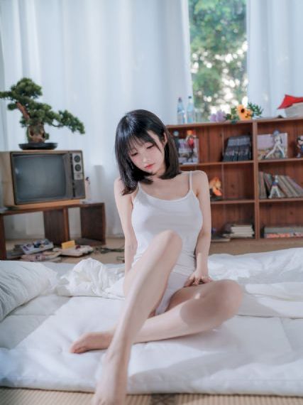 美丽的小蜜桃3