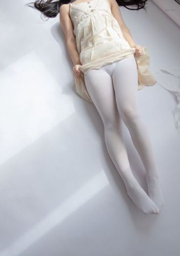 年轻漂亮的妈妈