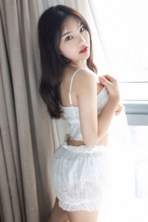 年轻胸大的阿6