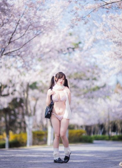 少妇愉情理伦片美国电影本能