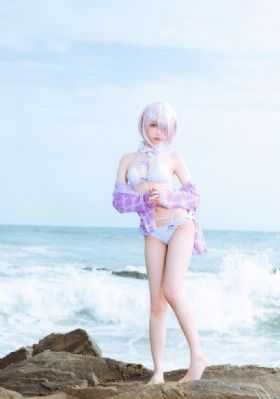黄昏大丽花