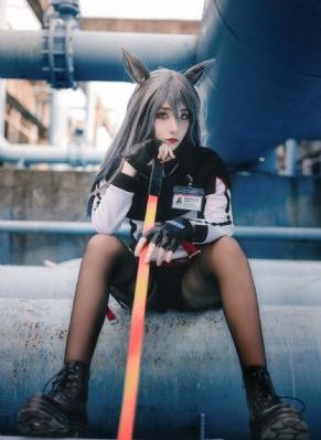 小姨母在线观看